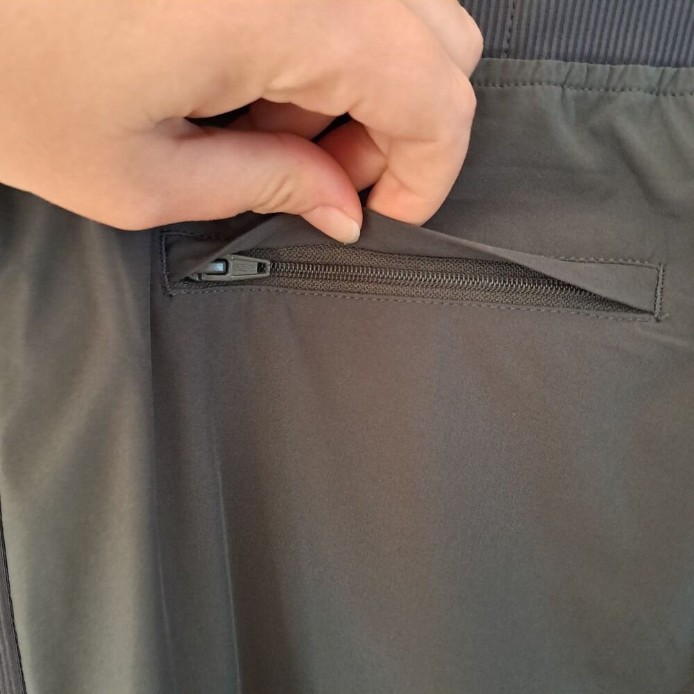 Quince Grey Performance Tech Ankle Pants Women Size M Pockets Commuter Stretch - Picture 4 of 8